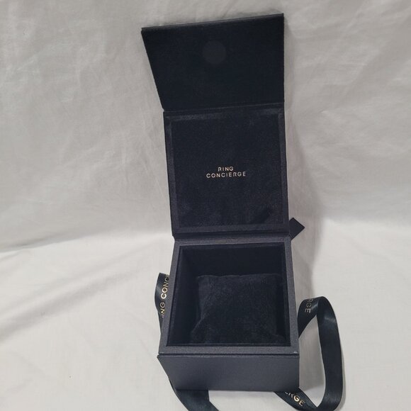 Ring Concierge Bracelet Box Black Empty Magnetic Attached Ribbon Pillow Logo - Picture 6 of 14